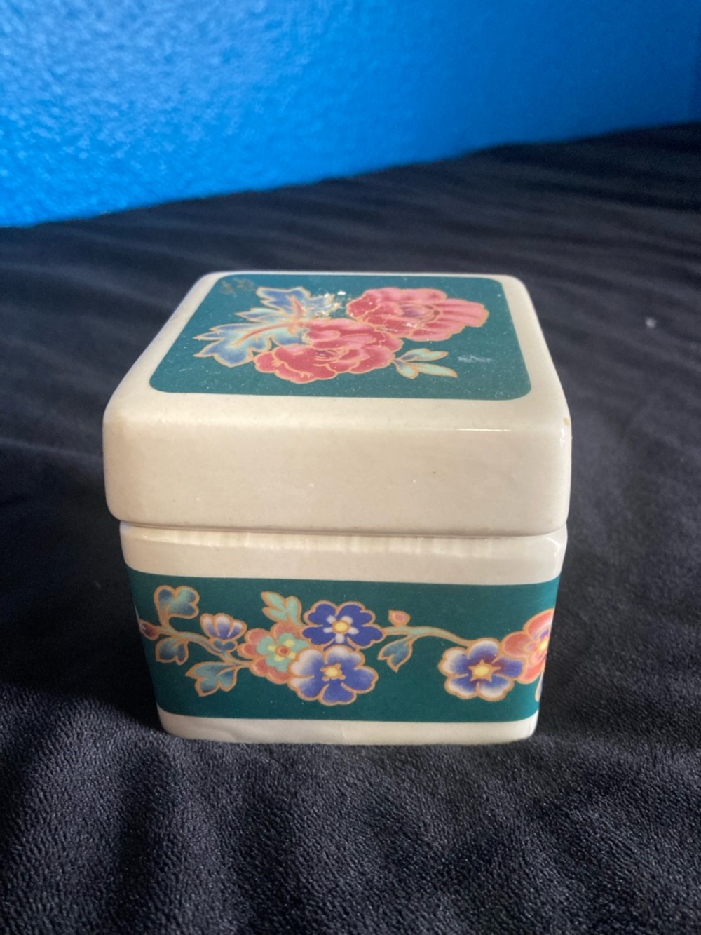 Decorative Floral Ceramic Trinket Box in Teal and Cream